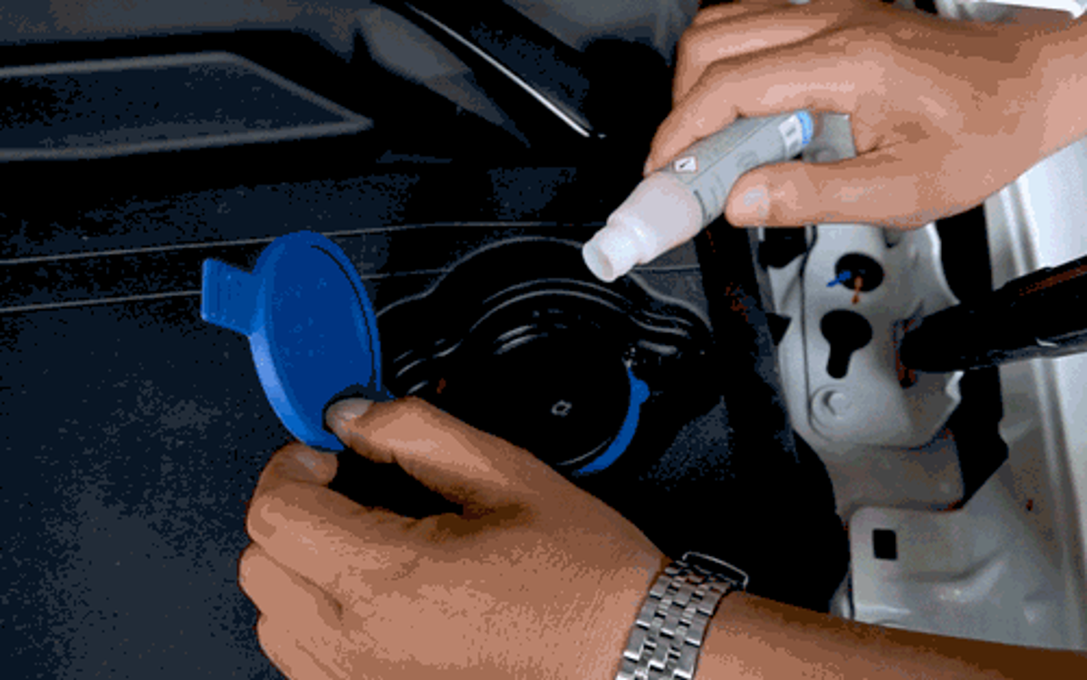 Rapid_Windscreen_Cleaner_How_to2_1_1_